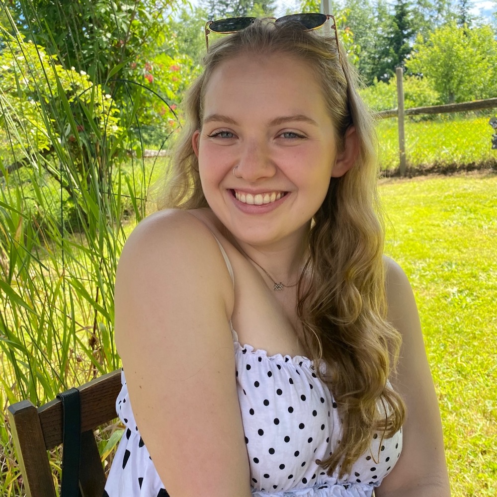 Meet your Posher, Jessica